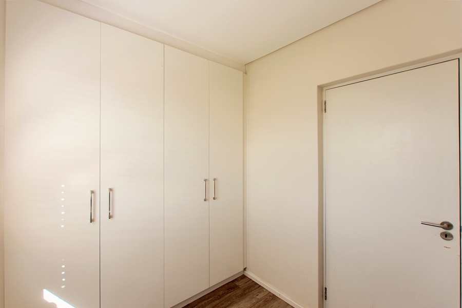 6 Bedroom Property for Sale in Mykonos Western Cape